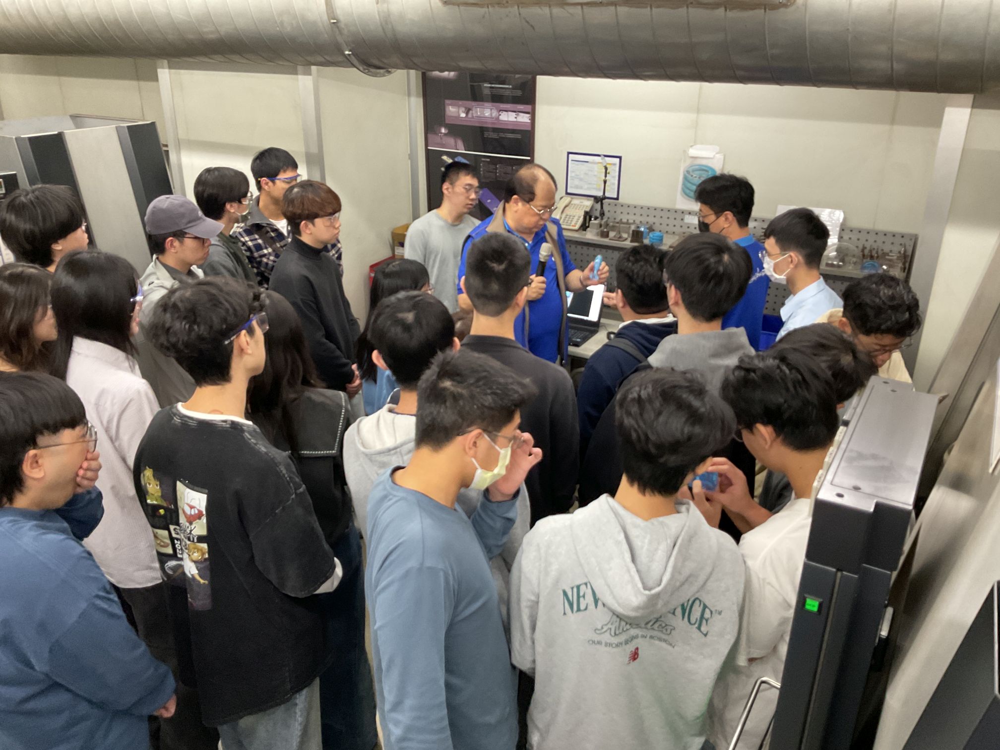 台科大材料系參訪交流照片3