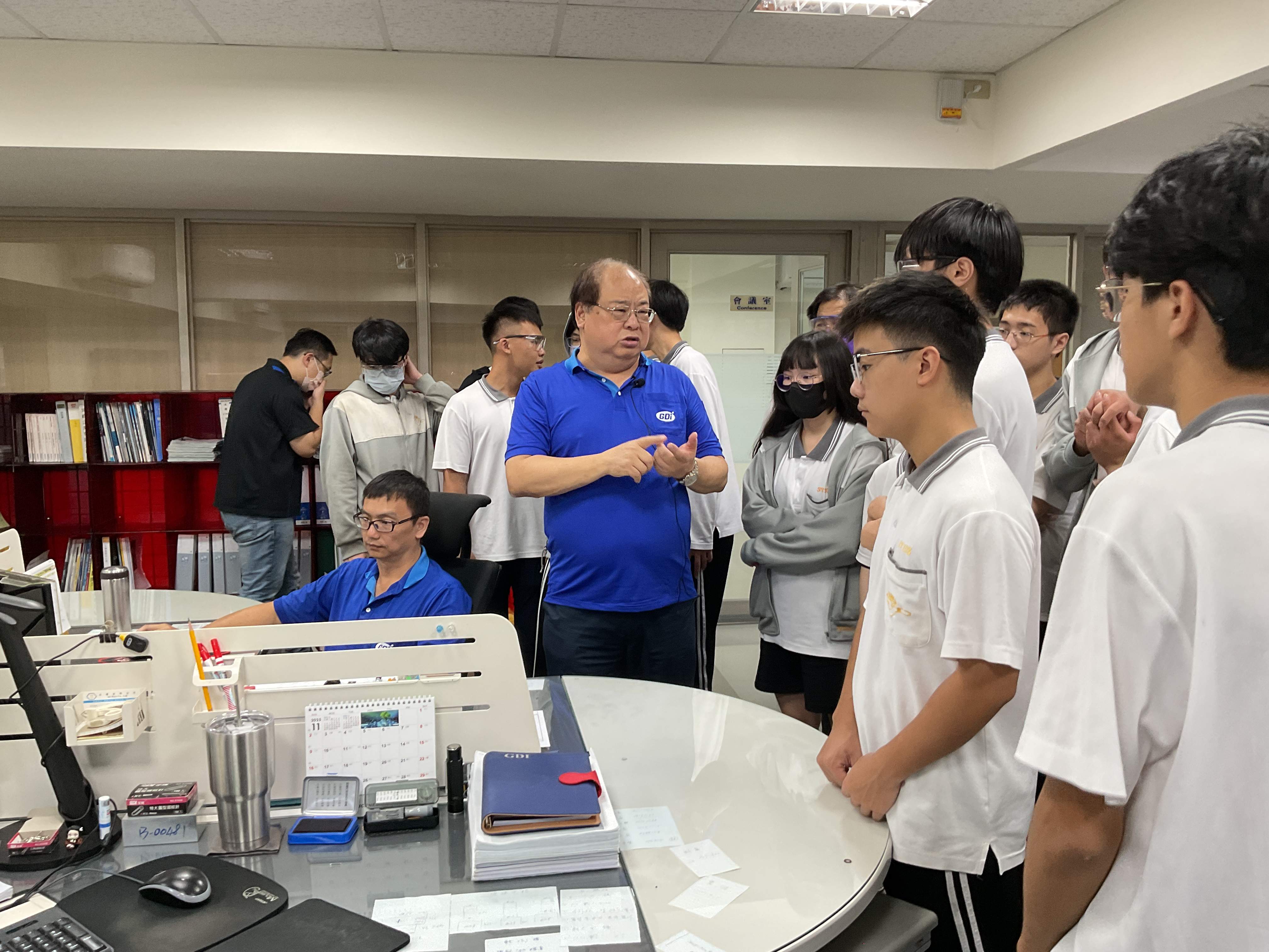 木柵高工參訪照片-6